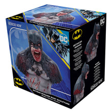 Load image into Gallery viewer, Batman DCeased Bust 29cm
